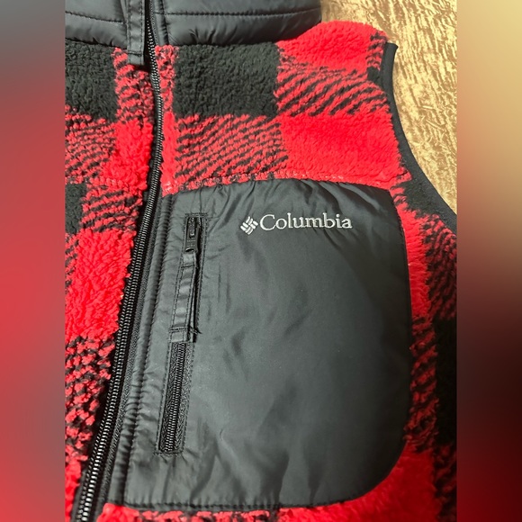 Columbia West Bend Vest - Picture 2 of 10